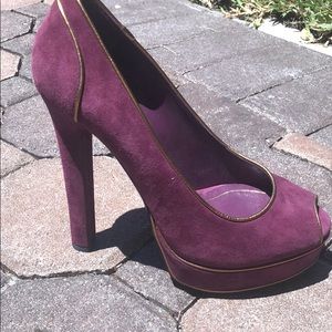 GUCCI HOUSTON PEEP TOE PUMP